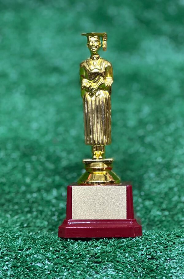 أوسكار خريج الجامعة الجديد: منتج مميز من الصين