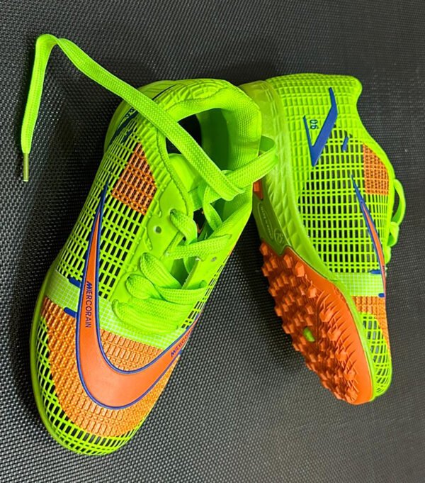 حذاء كرة قدم ترتان من أرك فخر الصناعة المصرية مقاسات أولاد وشبابي ورجالي