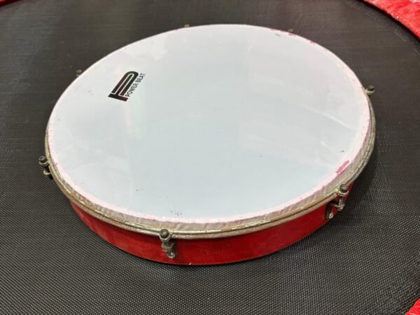 دف كبير يناسب حفلات الزفاف وأوقات المرح