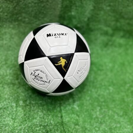 كرة قدم Mizuki قانونية